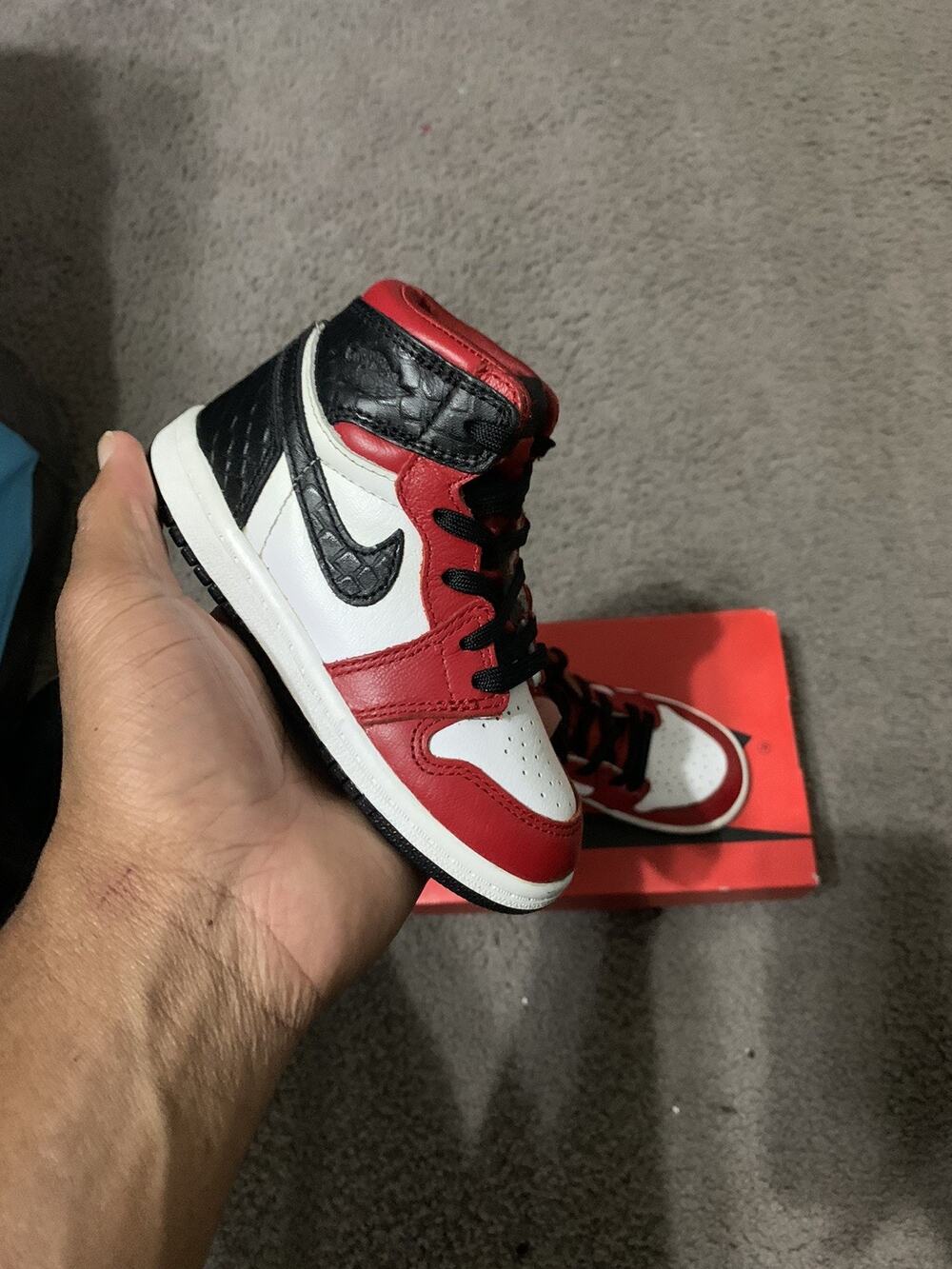 Size 8c- Air Jordan 1 High OG TD Satin Snake Kids Gym Red Black CU0450-601